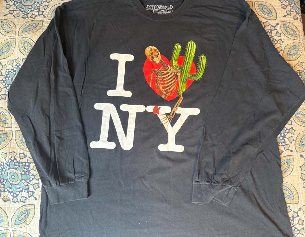 Travis Scott Astroworld 2018 MSG  I Love NY Long Sleeve T-Shirt